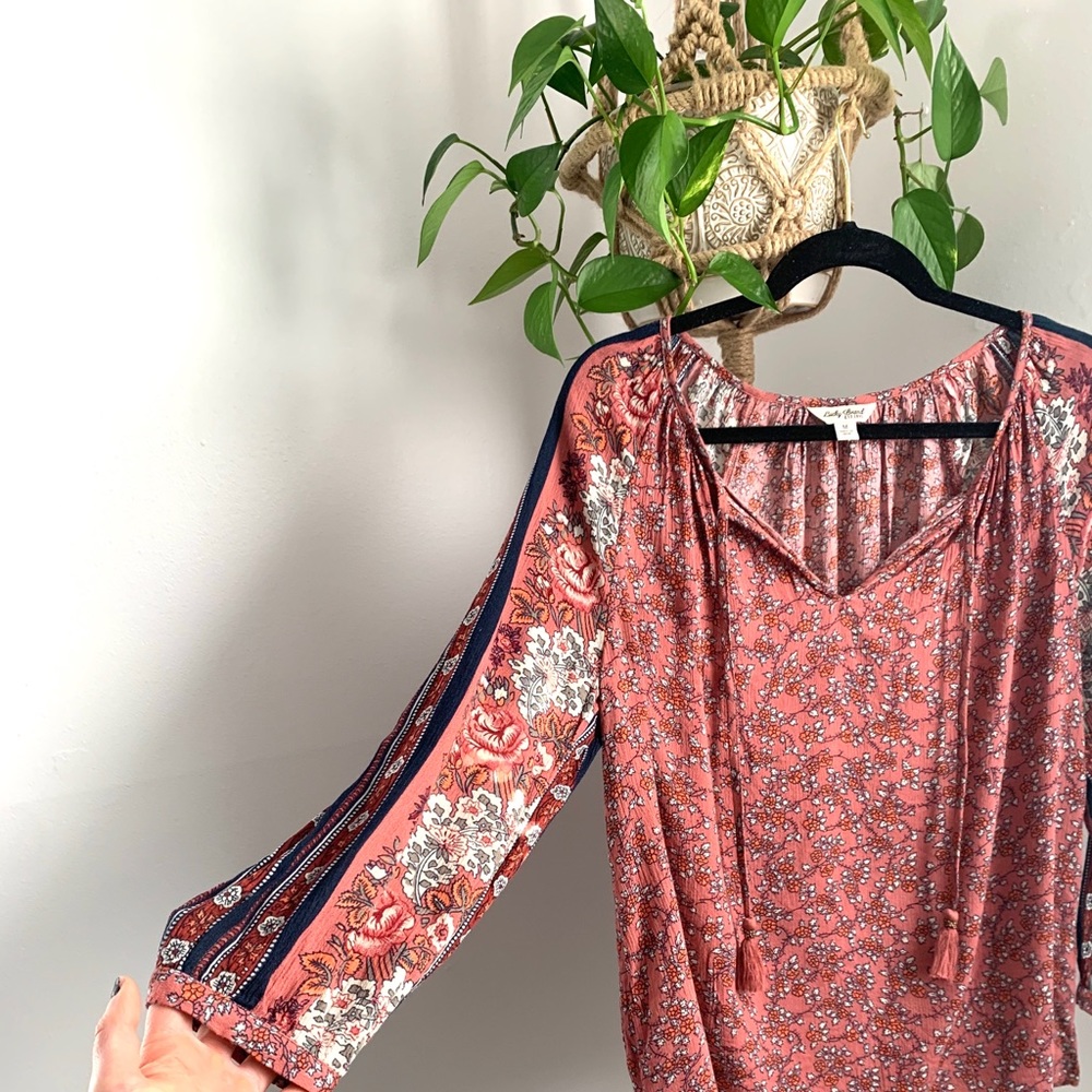 Lucky Brand long sleeve floral top